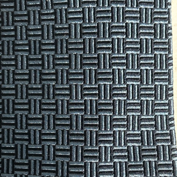 Men’s Charvet Blue Tie 100% Silk Made in France - Picture 4 of 4